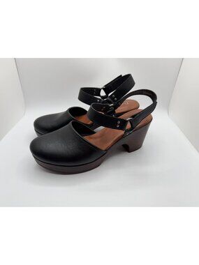 b.o.c. Black Leather Slingback Clog Heels